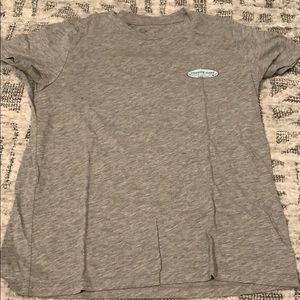 Vineyard Vines t-shirt